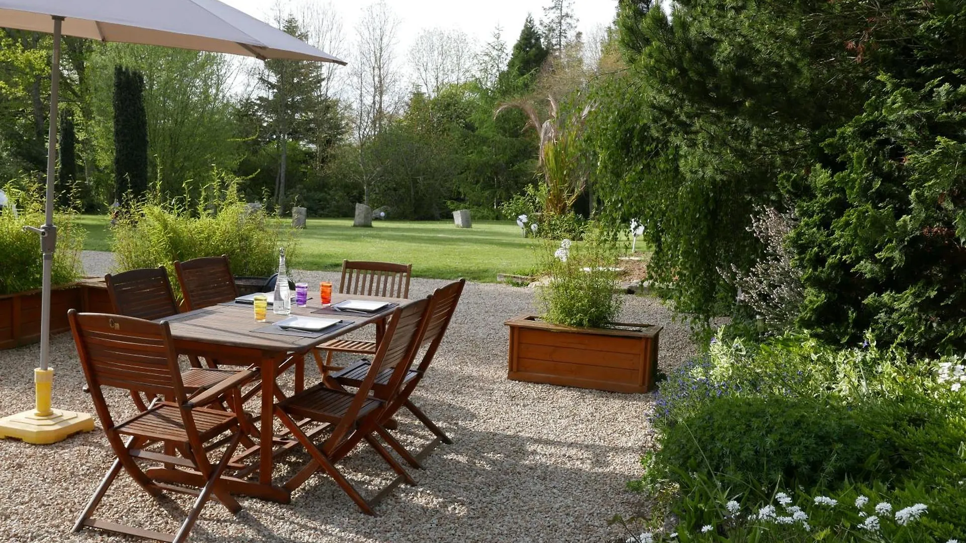 Gite Du Jardin De Pierre Pléhédel 0*,