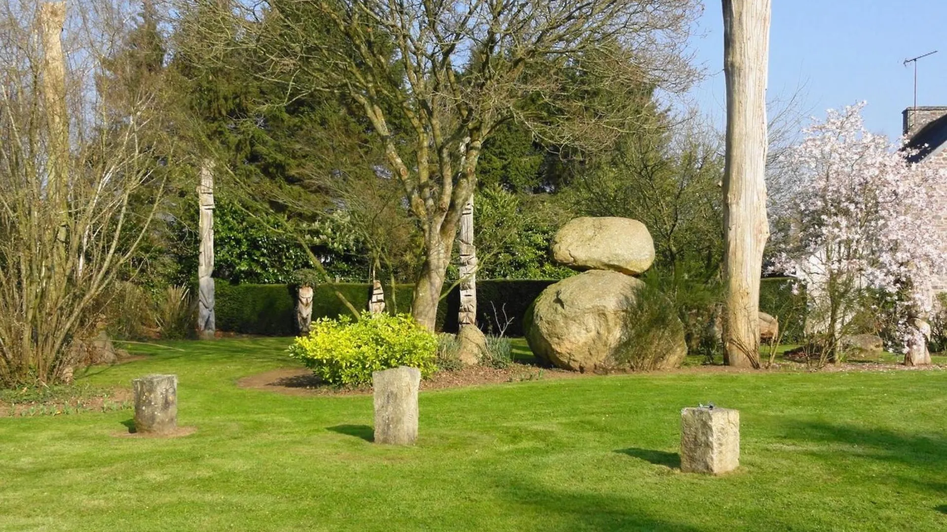Hébergement de vacances Gite Du Jardin De Pierre Pléhédel France